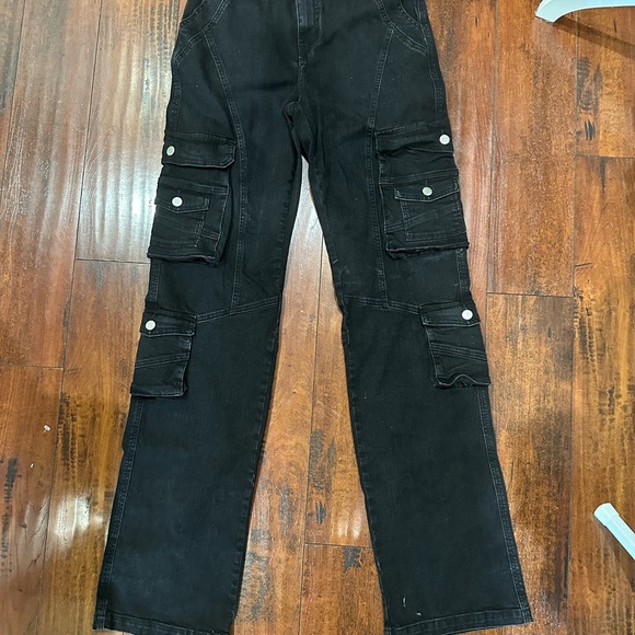Fashion Nova Dark Cargo Pants size 9 juniors - Picture 1 of 6